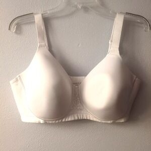 Vanity Fair Bra Womens  White 42D Wire Free‎ Full Coverage Stretch Back Close